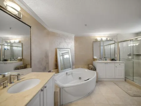 700 Ocean Royale Way Juno Beach FL 33408