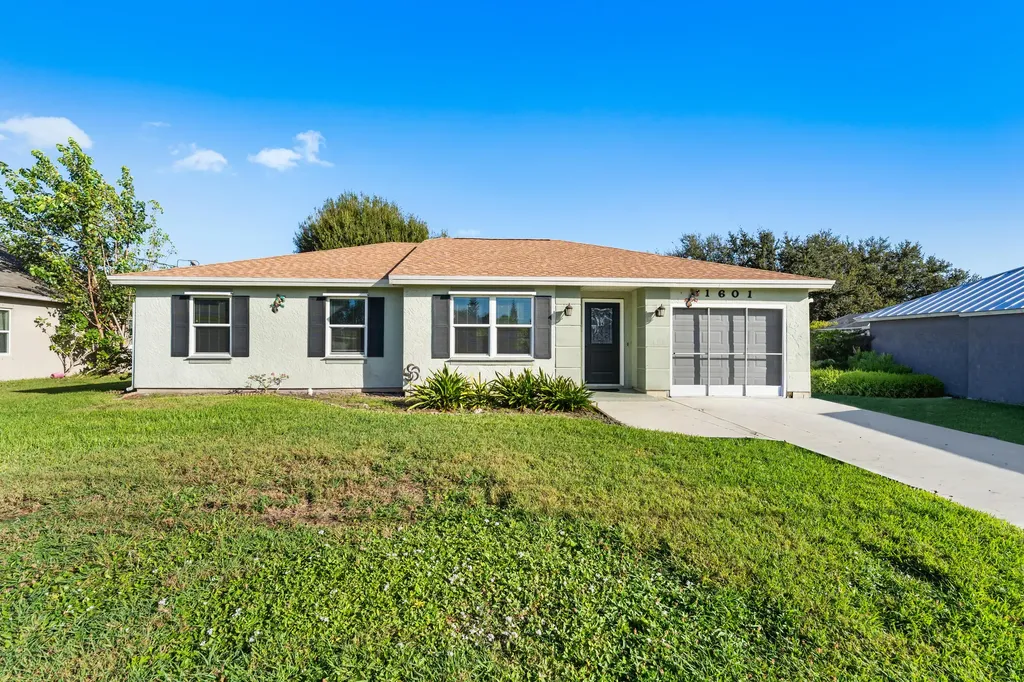 1601 SW Aledo Lane Port St Lucie FL 34953