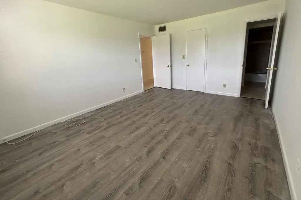 9355 SW 8th Street Boca Raton FL 33428