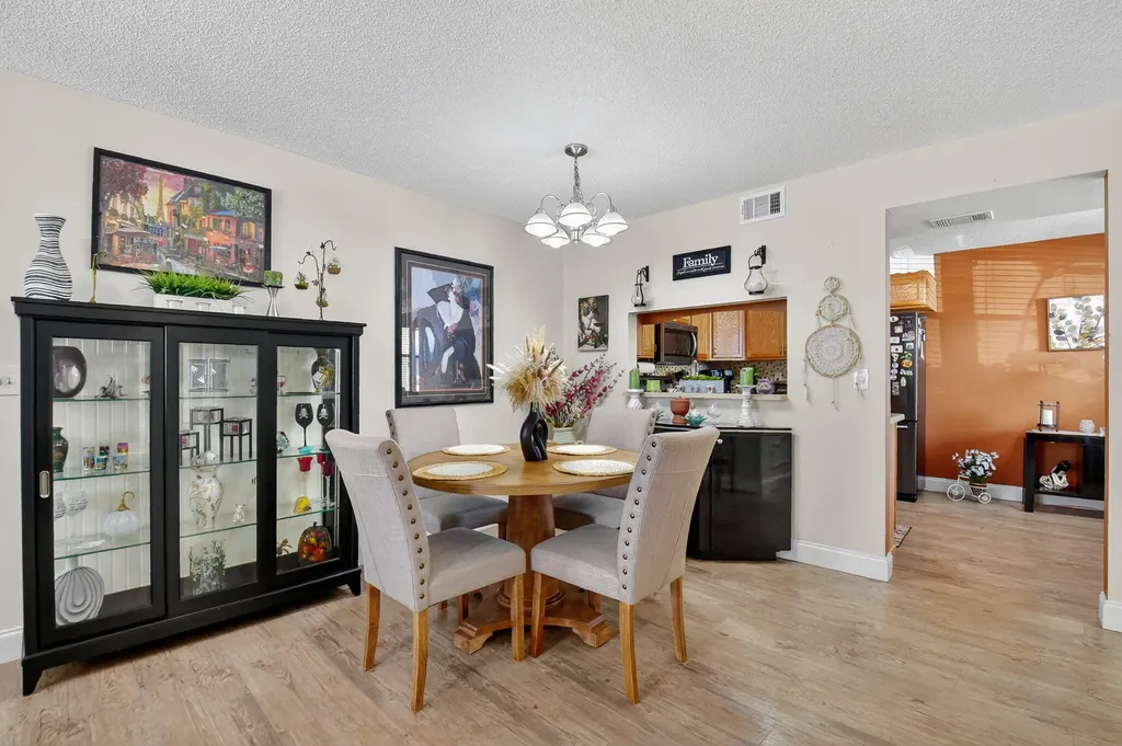 7642 Tahiti Lane Lake Worth FL 33467