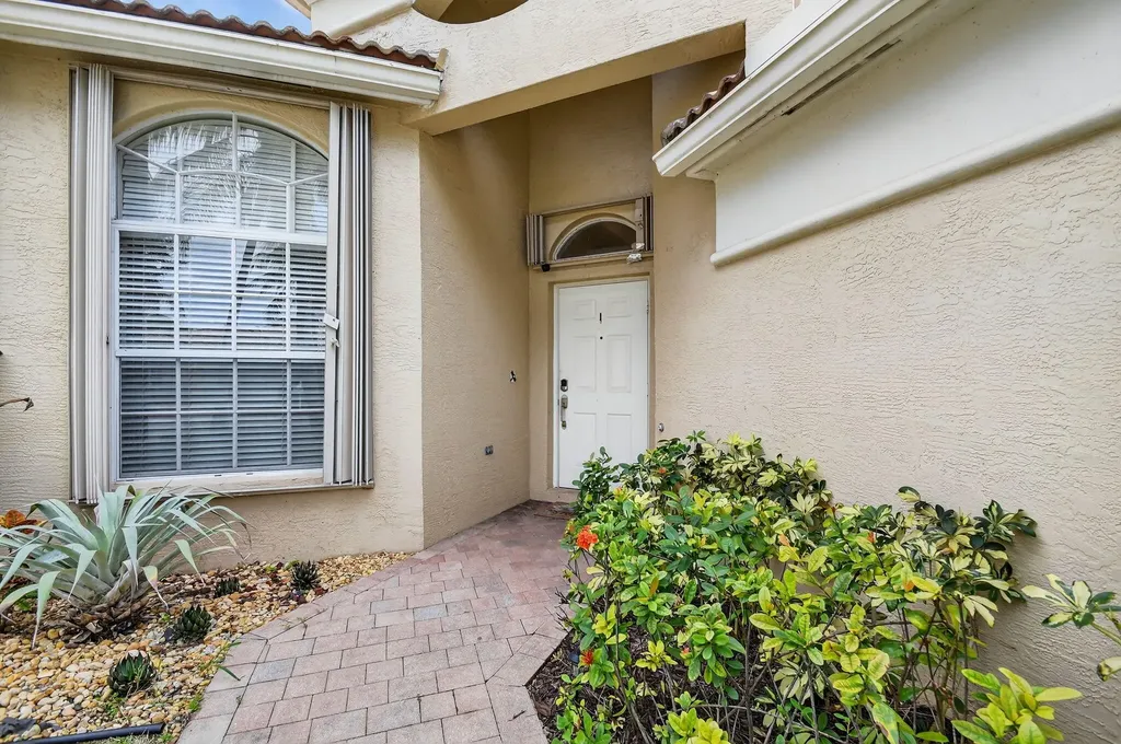 2544 Sandy Cay West Palm Beach FL 33411