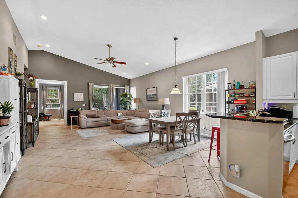 2544 Sandy Cay West Palm Beach FL 33411