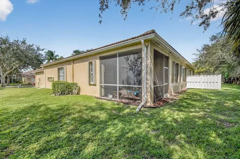 2544 Sandy Cay West Palm Beach FL 33411