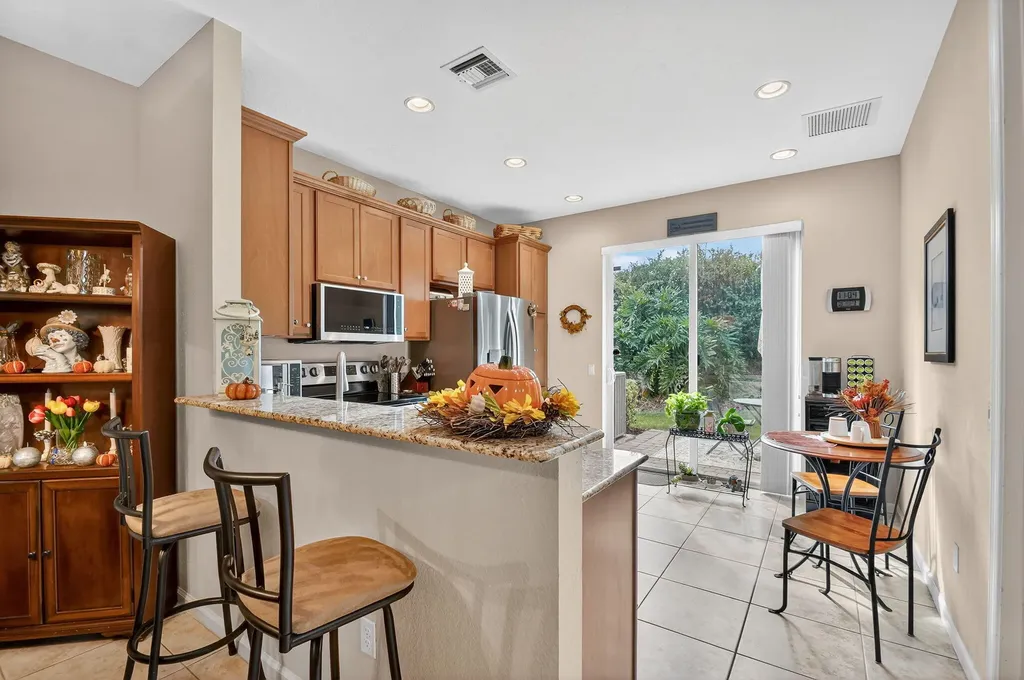 7476 Sarentino Lane Boynton Beach FL 33437
