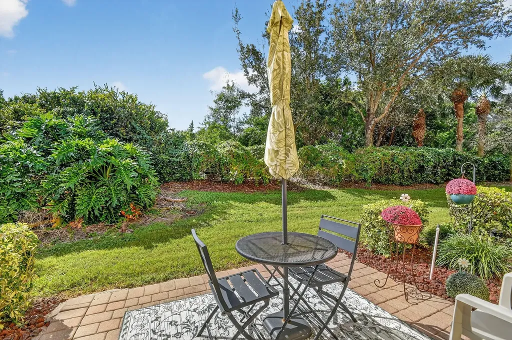 7476 Sarentino Lane Boynton Beach FL 33437