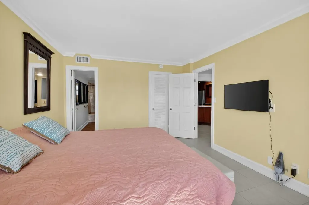 2871 N Ocean Boulevard Boca Raton FL 33431
