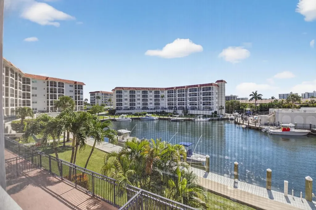 2871 N Ocean Boulevard Boca Raton FL 33431