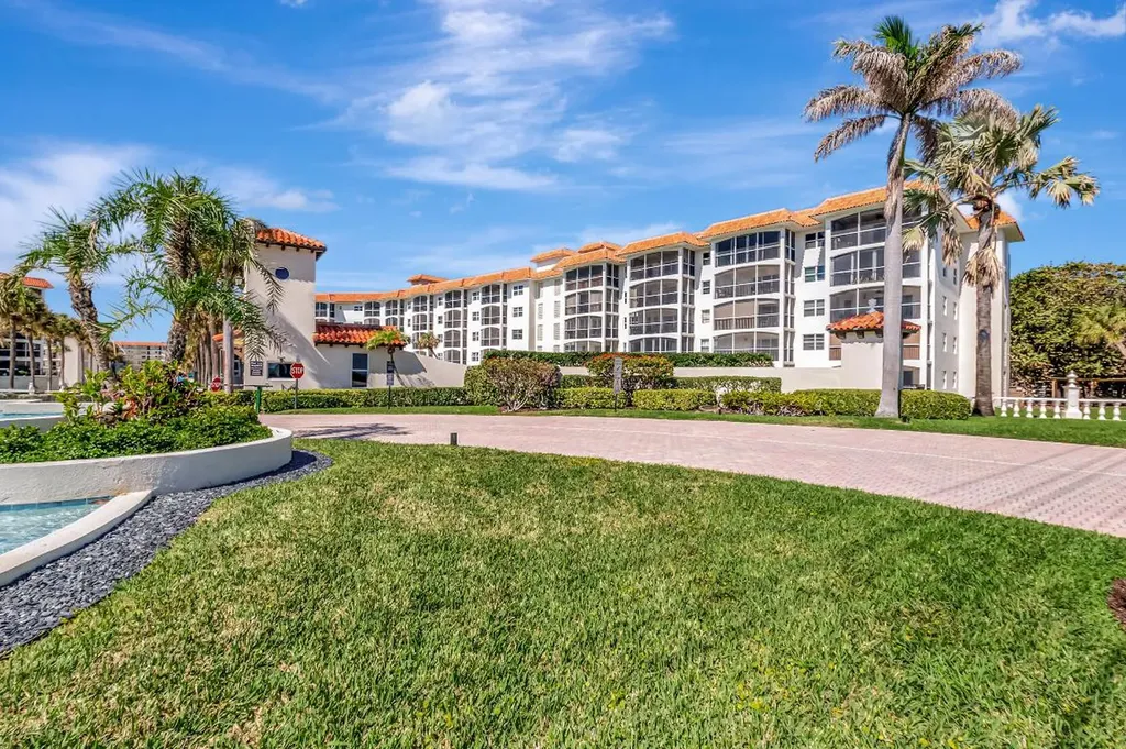 2871 N Ocean Boulevard Boca Raton FL 33431