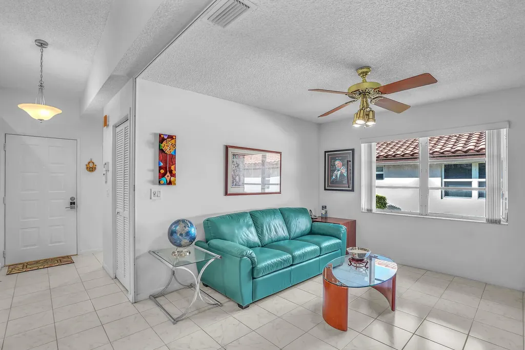 6099 Waldwick Circle Delray Beach FL 33484
