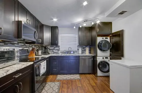 3040 Lake Shore Drive Riviera Beach FL 33404