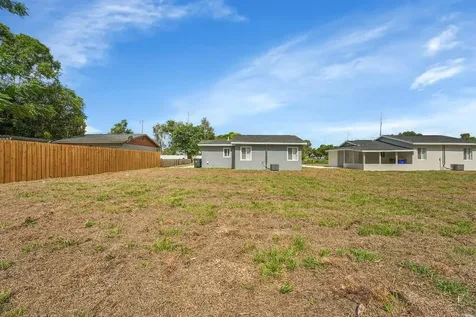 304 N 28th Street Fort Pierce FL 34947