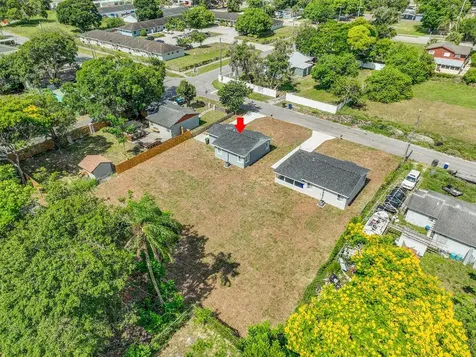 304 N 28th Street Fort Pierce FL 34947