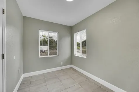 304 N 28th Street Fort Pierce FL 34947