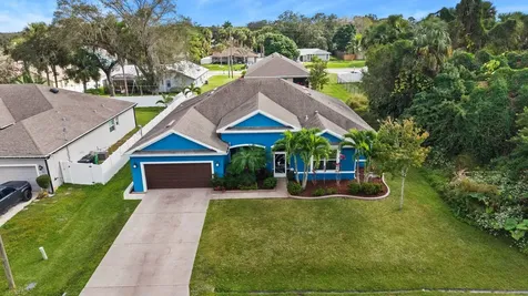 2357 SW Independence Road Port St Lucie FL 34953