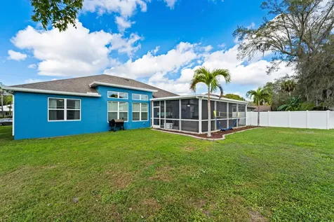 2357 SW Independence Road Port St Lucie FL 34953