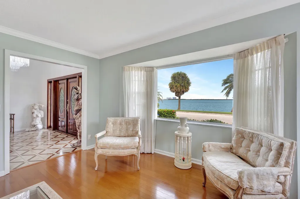 1141 Pine Point Road West Palm Beach FL 33404
