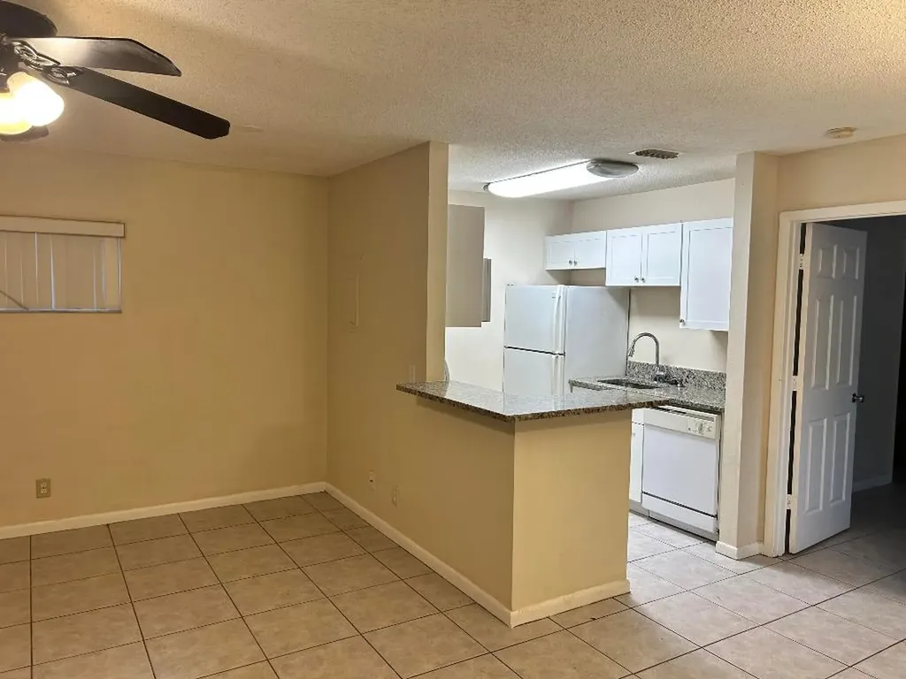 23 Crossings Circle Boynton Beach FL 33435