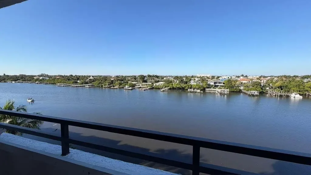 3555 S Ocean Boulevard South Palm Beach FL 33480