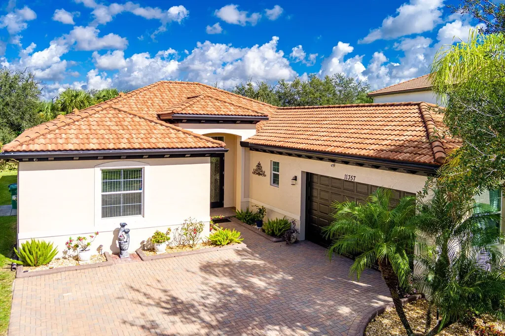 11357 SW Hillcrest Circle Port St Lucie FL 34987