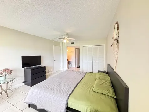 2900 N Palm Aire Drive Pompano Beach FL 33069