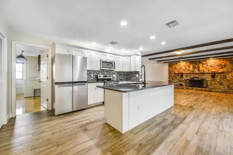 8385 NW 14th Street Coral Springs FL 33071