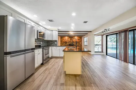 8385 NW 14th Street Coral Springs FL 33071