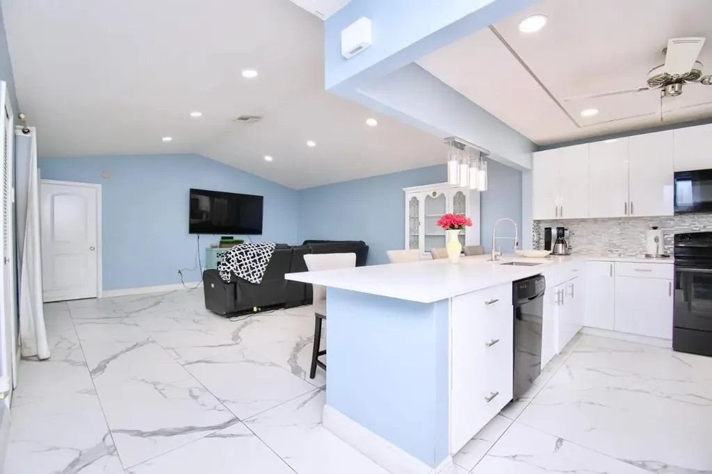 23301 Barlake Drive Boca Raton FL 33433
