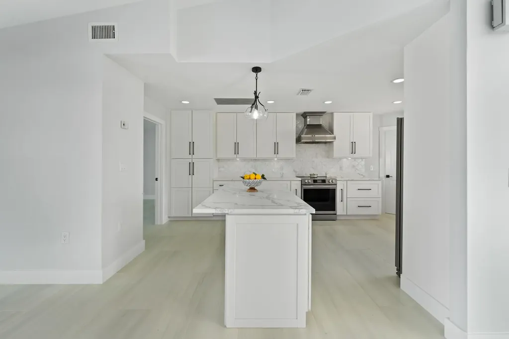 2807 NW St Lucie Lane Stuart FL 34994
