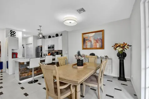 7614 Sonesta Shores Drive Lake Worth FL 33463