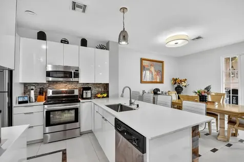 7614 Sonesta Shores Drive Lake Worth FL 33463