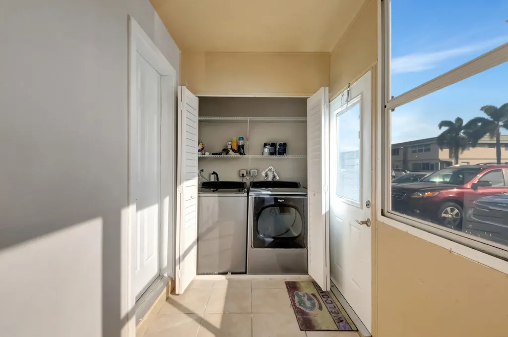 195 Monaco E Delray Beach FL 33446