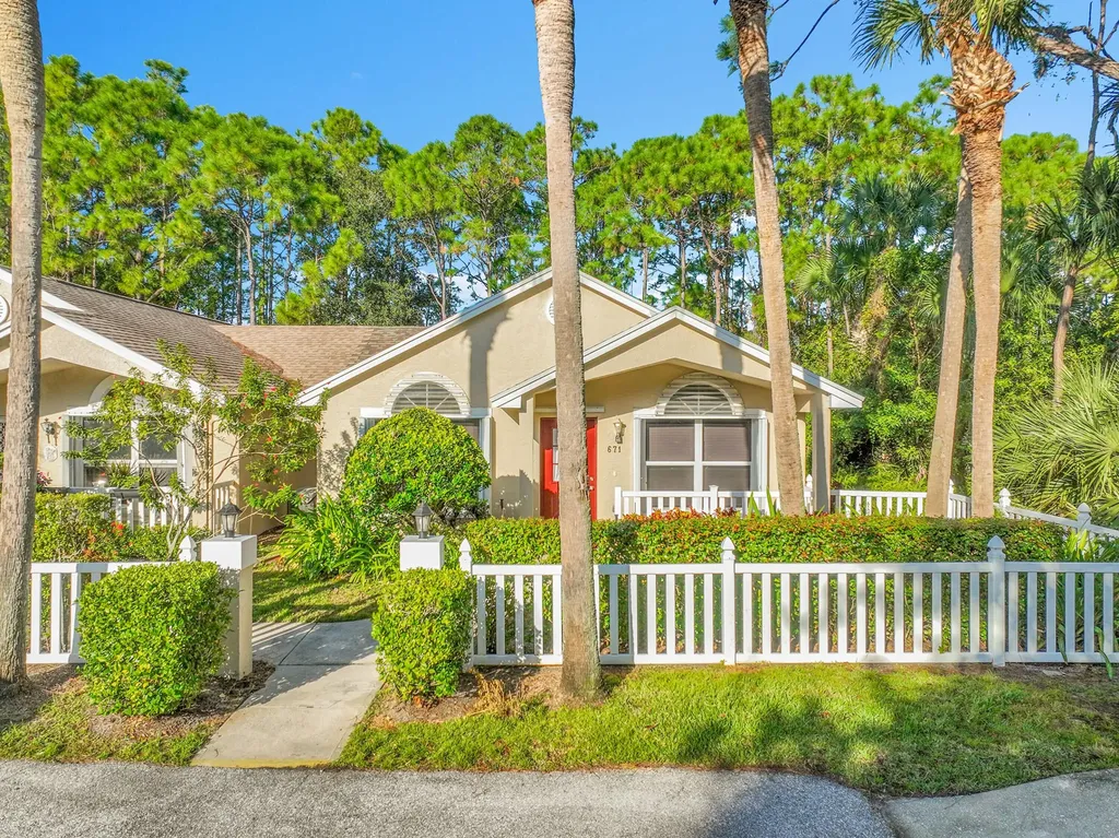 671 NW San Remo Circle Port St Lucie FL 34986