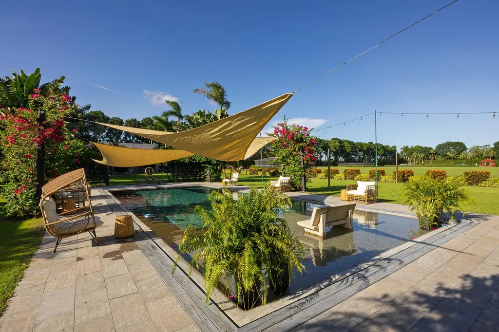 5420 Las Palmas Avenue Wellington FL 33449