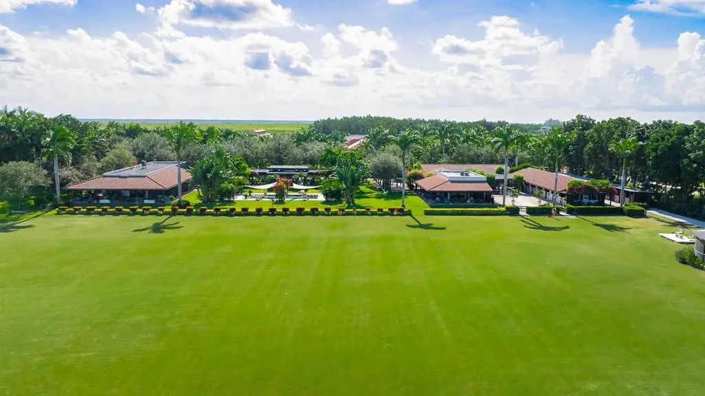 5420 Las Palmas Avenue Wellington FL 33449