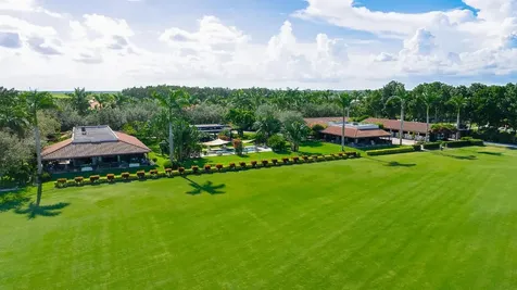 5420 Las Palmas Avenue Wellington FL 33449