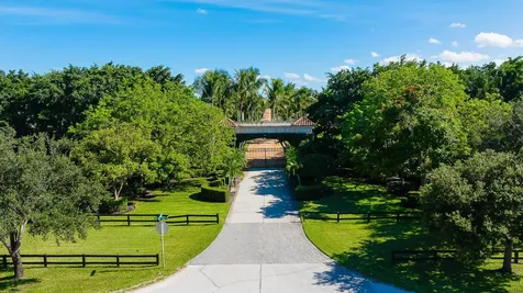 5420 Las Palmas Avenue Wellington FL 33449