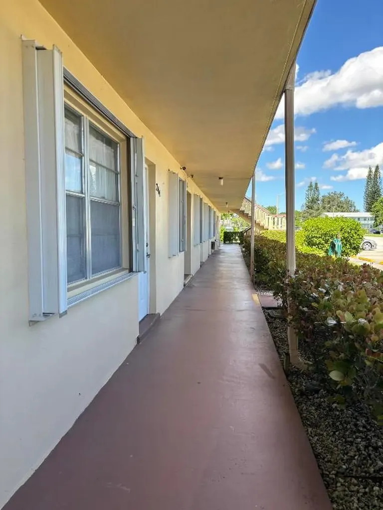 243 Northampton M West Palm Beach FL 33417