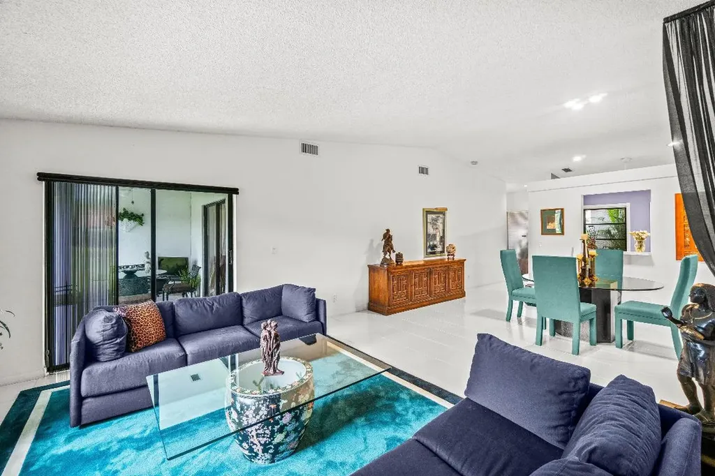8191 Whispering Palm Drive Boca Raton FL 33496