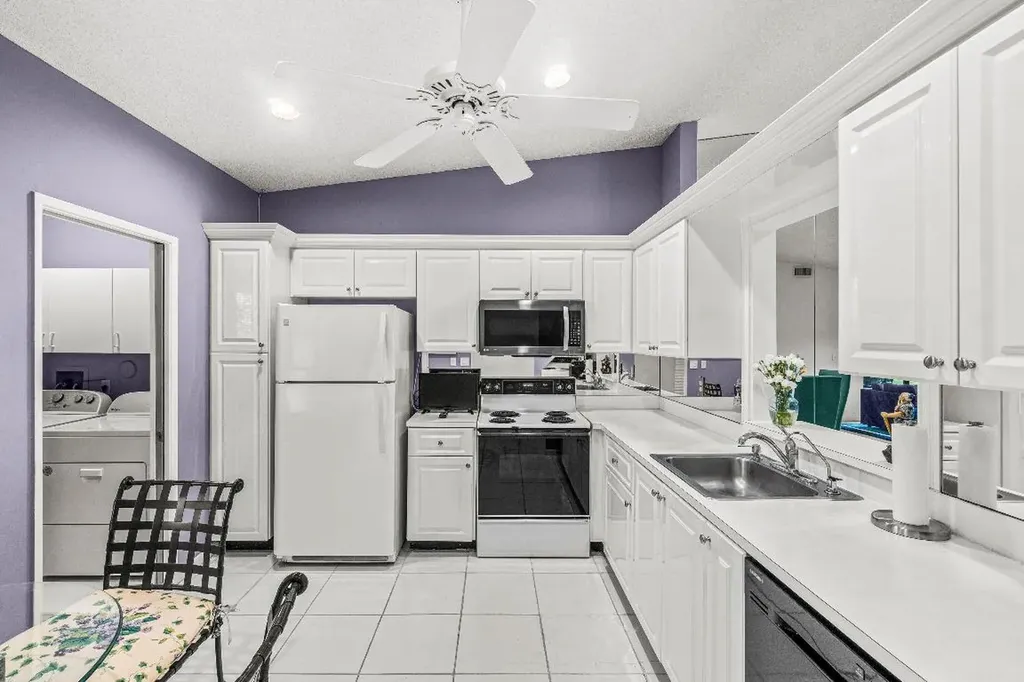 8191 Whispering Palm Drive Boca Raton FL 33496
