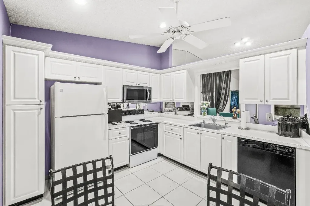 8191 Whispering Palm Drive Boca Raton FL 33496
