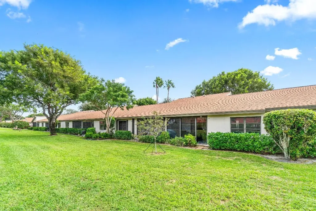 8191 Whispering Palm Drive Boca Raton FL 33496