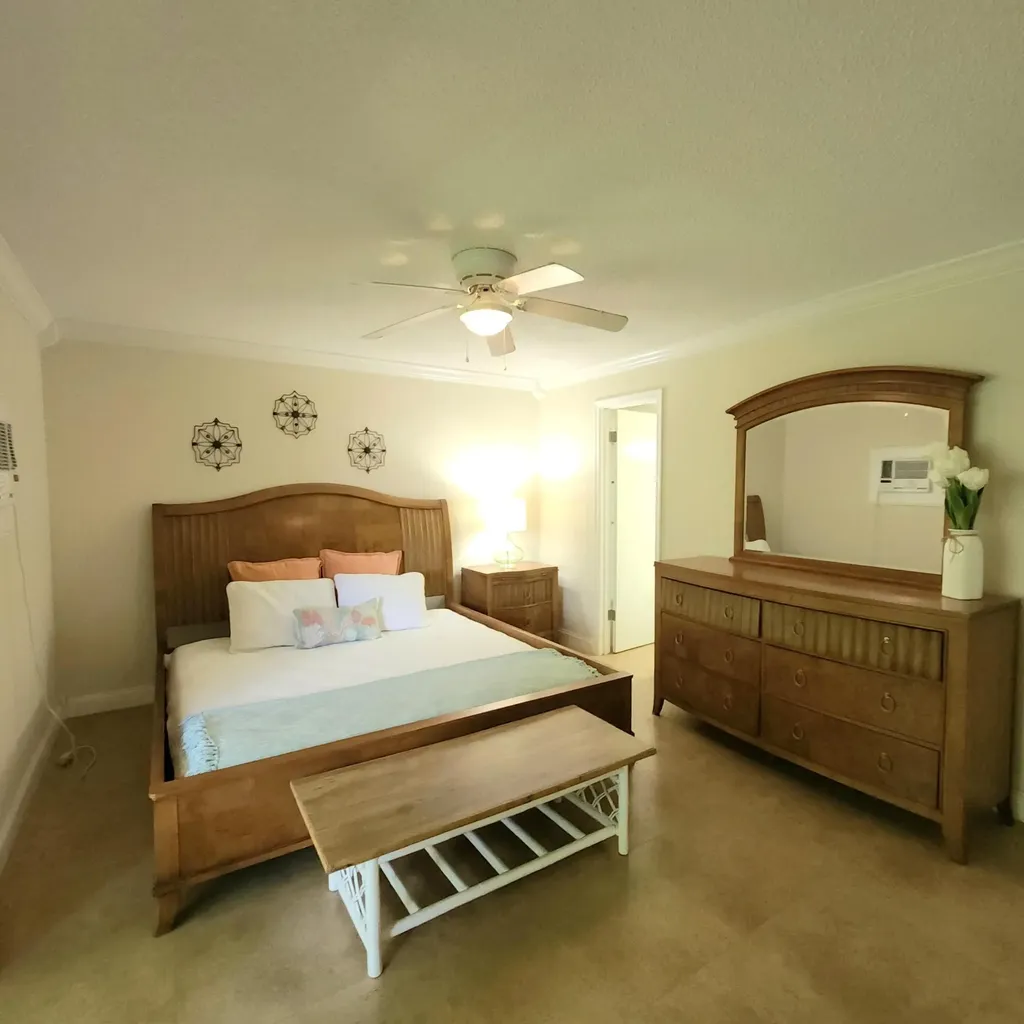 173 Kent J West Palm Beach FL 33417