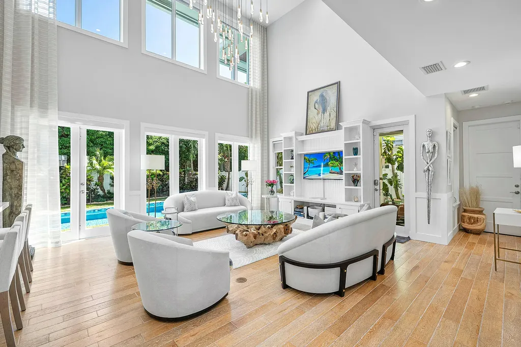 540 NE Spanish Trail Boca Raton FL 33432