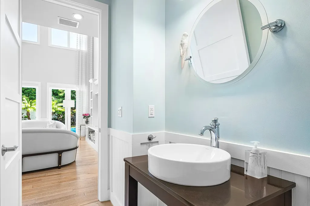 540 NE Spanish Trail Boca Raton FL 33432