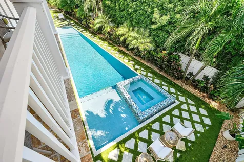 540 NE Spanish Trail Boca Raton FL 33432