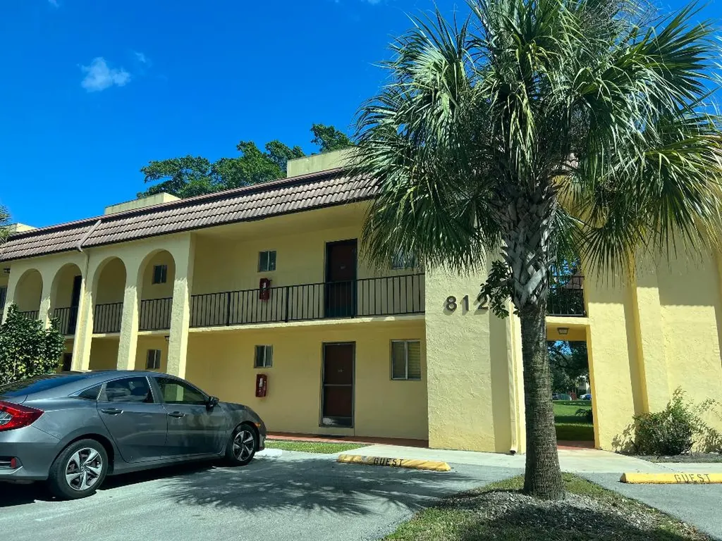 812 SW 9th Street Circle Boca Raton FL 33486