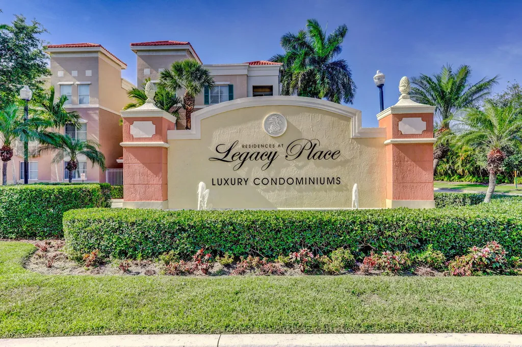11023 Legacy Lane Palm Beach Gardens FL 33410