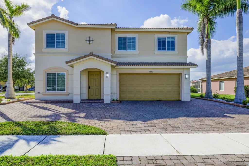 2882 SW Cape Breton Drive Port St Lucie FL 34953