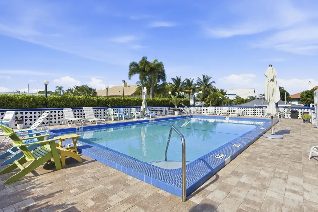 109 Paradise Harbour Boulevard North Palm Beach FL 33408