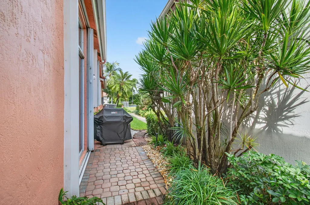 11612 Green Golf Lane Boynton Beach FL 33437